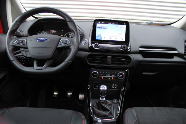 Ford EcoSport 1.0 EcoBoost 125PK ST-Line | Schuif/Kantel dak | Trekhaak | B&O | BLIS | Navigatie