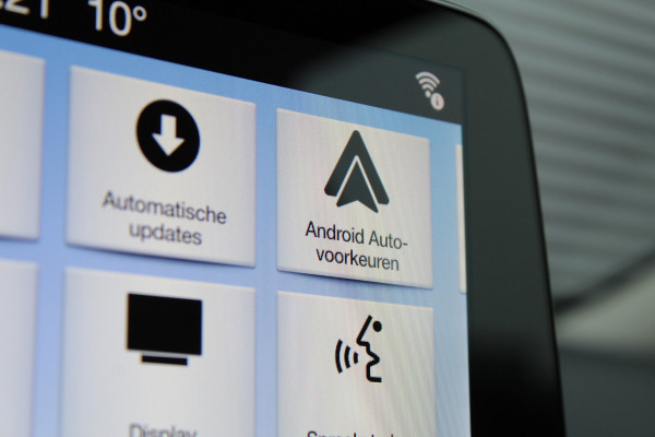 Ford EcoSport 1.0 EcoBoost 125PK ST-Line | Schuif/Kantel dak | Trekhaak | B&O | BLIS | Navigatie