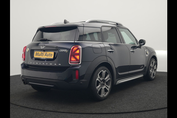 MINI Countryman 1.5 Cooper S E ALL4 MINI Yours Plug In Hybrid 220pk Dealer O.H PHEV | Panodak | Adaptive Cruise | Head Up | Lederen Sportstoelen Verwarmd | 19"L.M | Camera | Sfeerverlichting | Keyless | Apple Carplay |