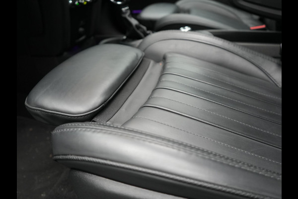 MINI Countryman 1.5 Cooper S E ALL4 MINI Yours Plug In Hybrid 220pk Dealer O.H PHEV | Panodak | Adaptive Cruise | Head Up | Lederen Sportstoelen Verwarmd | 19"L.M | Camera | Sfeerverlichting | Keyless | Apple Carplay |