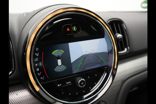 MINI Countryman 1.5 Cooper S E ALL4 MINI Yours Plug In Hybrid 220pk Dealer O.H PHEV | Panodak | Adaptive Cruise | Head Up | Lederen Sportstoelen Verwarmd | 19"L.M | Camera | Sfeerverlichting | Keyless | Apple Carplay |