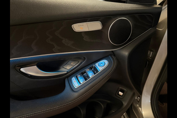 Mercedes-Benz GLC Coupé 250 4 Matic AMG STYLING-NIGHT PAKKET-COMAND-CAMERA-20 INCH-SFEER