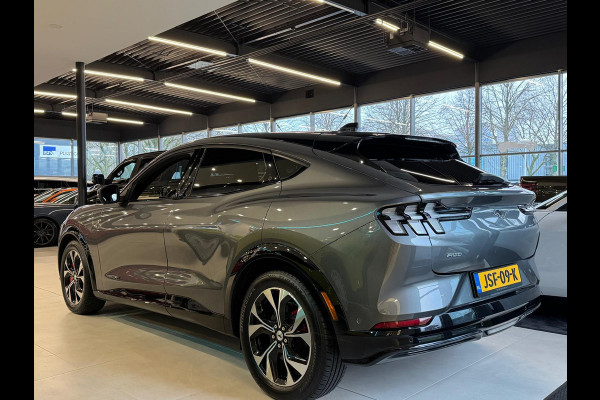 Ford Mustang Mach-E Extended AWD 98 kWh PANO, B&O, 360, ACC