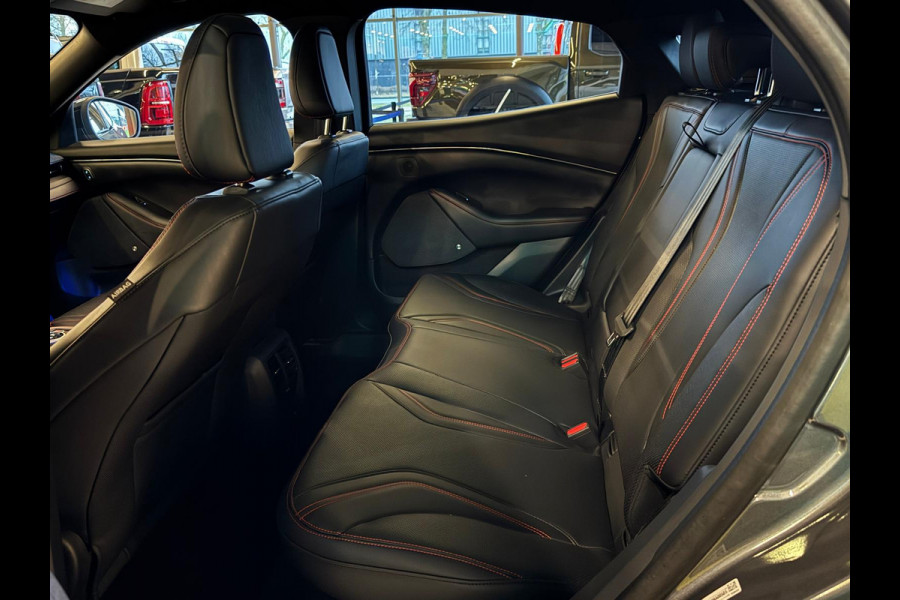 Ford Mustang Mach-E Extended AWD 98 kWh PANO, B&O, 360, ACC