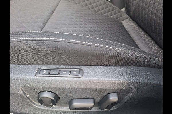 Škoda Superb Combi 1.4 TSI iV Business Edition Plus