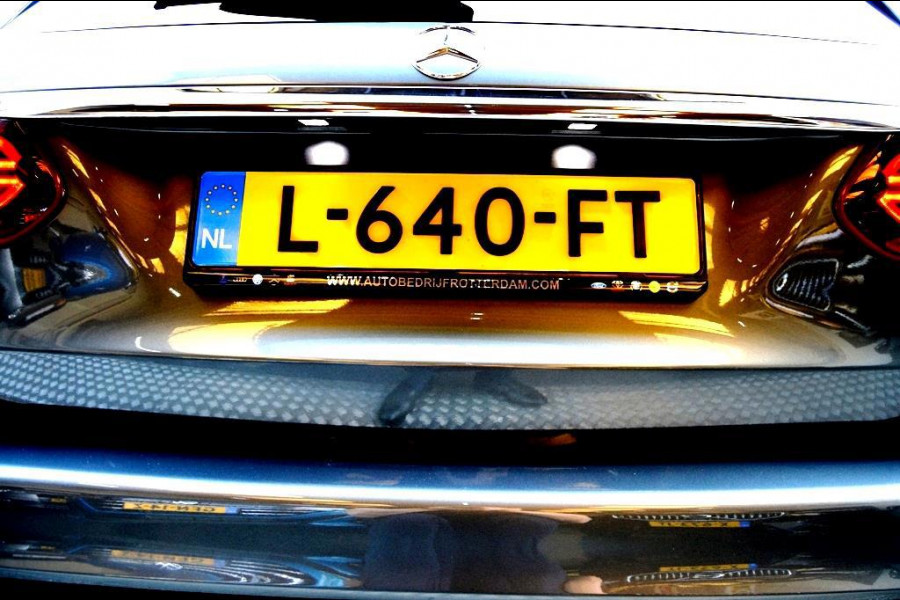 Mercedes-Benz C-Klasse Estate 300 e AMG 360º/LEER/NAVI/PANO