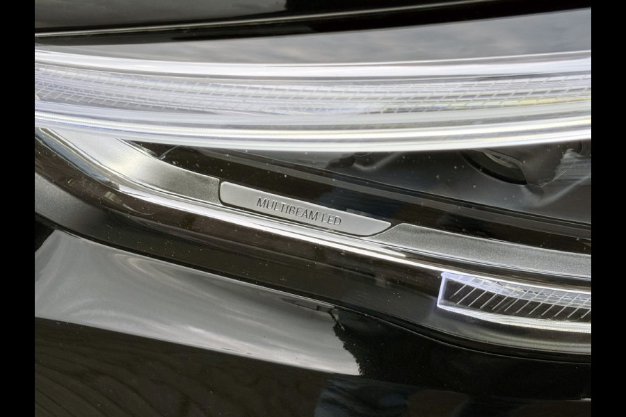 Mercedes-Benz GLA 200 Business Solution AMG | Pano | Memory | MultiBeam LED | Camera | 19 inch