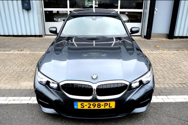 BMW 3-serie 330e High Executive AUT 292PK LED/LEER/NAV/LMV19