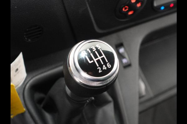 Opel Movano 2.3 Turbo L3H1 Bakwagen Bakwagen Meubelbak met Laadklep Airco Cruise Control Navigatie Zijdeur