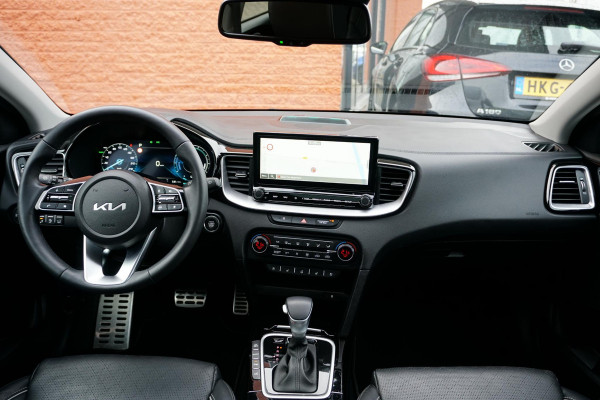 Kia Ceed Sportswagon 1.6 GDI PHEV ExecutiveLine + DEALER ONDERHOUDEN / PANO / STOELVENTILATIE