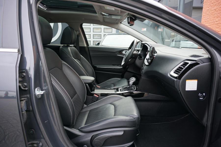 Kia Ceed Sportswagon 1.6 GDI PHEV ExecutiveLine + DEALER ONDERHOUDEN / PANO / STOELVENTILATIE