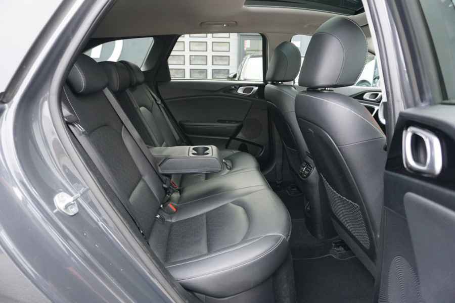 Kia Ceed Sportswagon 1.6 GDI PHEV ExecutiveLine + DEALER ONDERHOUDEN / PANO / STOELVENTILATIE
