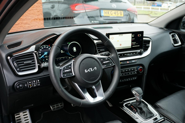 Kia Ceed Sportswagon 1.6 GDI PHEV ExecutiveLine + DEALER ONDERHOUDEN / PANO / STOELVENTILATIE