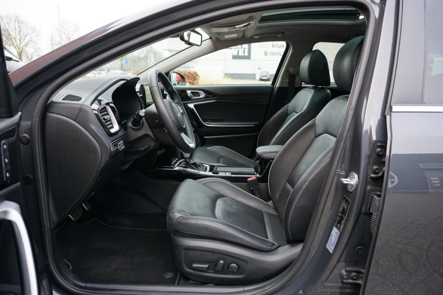 Kia Ceed Sportswagon 1.6 GDI PHEV ExecutiveLine + DEALER ONDERHOUDEN / PANO / STOELVENTILATIE