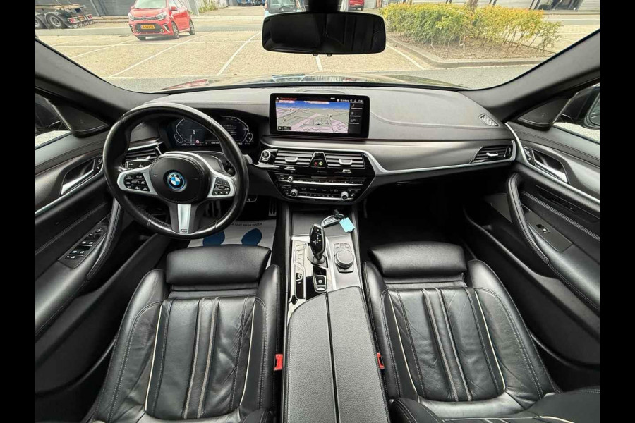 BMW 5 Serie 530e High Executive M-Sport 360º CAM/LEER/PANO