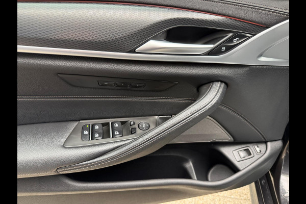 BMW 5 Serie 530e High Executive M-Sport 360º CAM/LEER/PANO