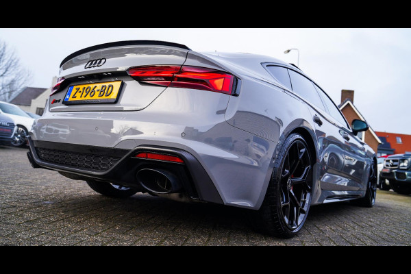 Audi RS5 Sportback 2.9 TFSI RS 5 Quattro Competition Plus | Kuipstoelen | Keramisch | Carbon | incl BTW | HuD | Bang&Olufsen |