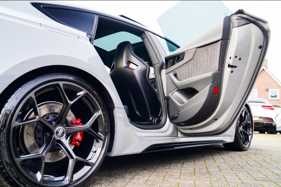 Audi RS5 Sportback 2.9 TFSI RS 5 Quattro Competition Plus | Kuipstoelen | Keramisch | Carbon | incl BTW | HuD | Bang&Olufsen |