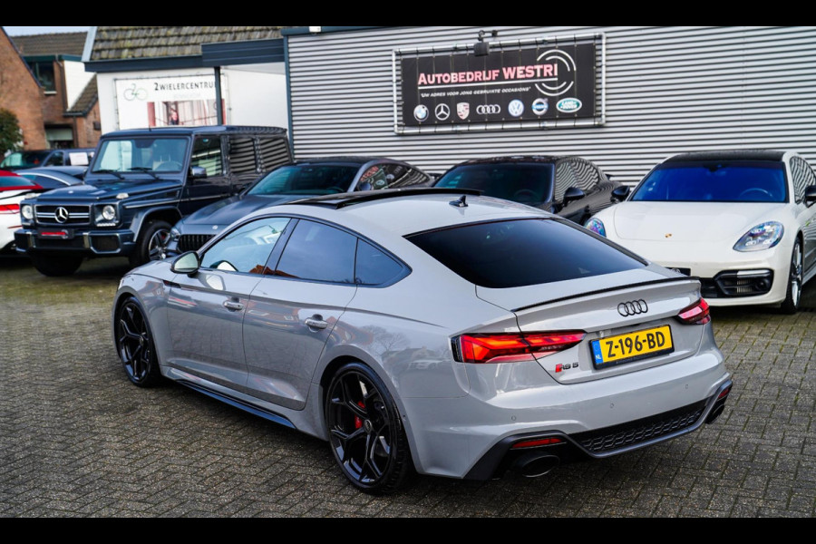 Audi RS5 Sportback 2.9 TFSI RS 5 Quattro Competition Plus | Kuipstoelen | Keramisch | Carbon | incl BTW | HuD | Bang&Olufsen |