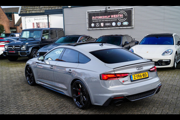 Audi RS5 Sportback 2.9 TFSI RS 5 Quattro Competition Plus | Kuipstoelen | Keramisch | Carbon | incl BTW | HuD | Bang&Olufsen |