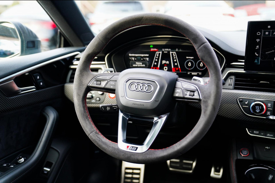Audi RS5 Sportback 2.9 TFSI RS 5 Quattro Competition Plus | Kuipstoelen | Keramisch | Carbon | incl BTW | HuD | Bang&Olufsen |