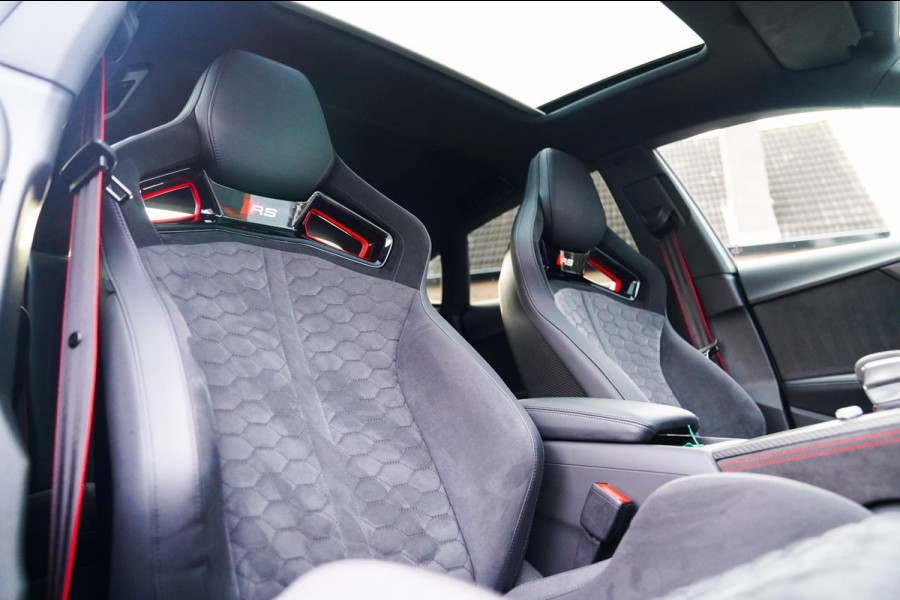 Audi RS5 Sportback 2.9 TFSI RS 5 Quattro Competition Plus | Kuipstoelen | Keramisch | Carbon | incl BTW | HuD | Bang&Olufsen |