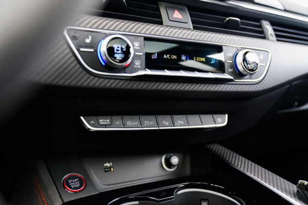 Audi RS5 Sportback 2.9 TFSI RS 5 Quattro Competition Plus | Kuipstoelen | Keramisch | Carbon | incl BTW | HuD | Bang&Olufsen |