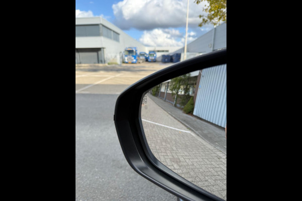 Opel Grandland X 1.2 Turbo Ultimate AUT PDC/NAVI/LMV-18/LEER