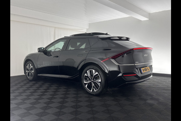 Kia Ev6 GT-Line 77.4 kWh (INCL.BTW) *AUT | PANO | HEAD-UP | LEATHER-ALCANTARA | ADAPTIVE-CRUISE | DIGI-COCKPIT | MERIDIAN-AUDIO | MEMORY-PACK | FULL-LED | KEYLESS | TOP-VIEW | DAB | BLIND-SPOT | NAVI-FULLMAP | PRIVAC
