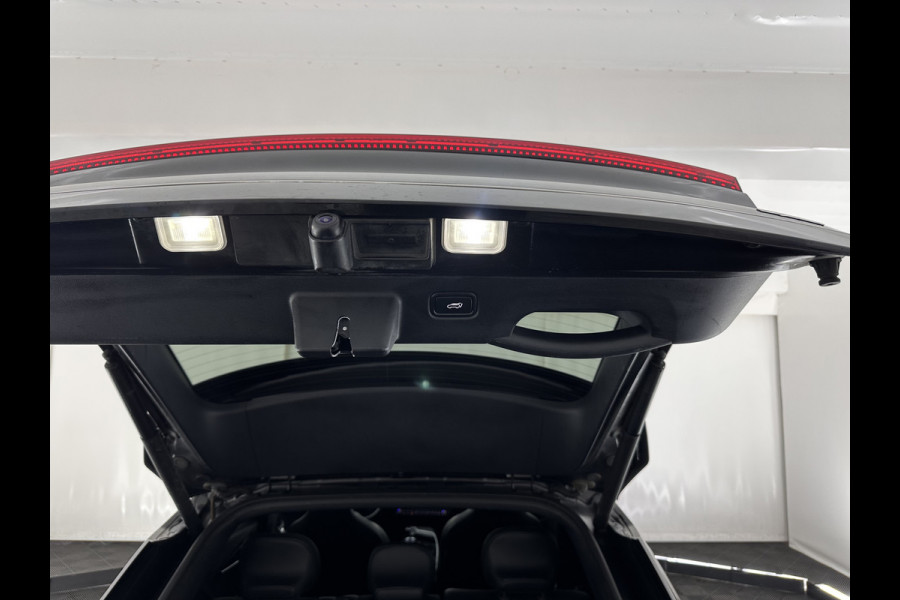 Kia Ev6 GT-Line 77.4 kWh (INCL.BTW) *AUT | PANO | HEAD-UP | LEATHER-ALCANTARA | ADAPTIVE-CRUISE | DIGI-COCKPIT | MERIDIAN-AUDIO | MEMORY-PACK | FULL-LED | KEYLESS | TOP-VIEW | DAB | BLIND-SPOT | NAVI-FULLMAP | PRIVAC