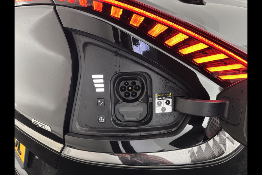 Kia Ev6 GT-Line 77.4 kWh (INCL.BTW) *AUT | PANO | HEAD-UP | LEATHER-ALCANTARA | ADAPTIVE-CRUISE | DIGI-COCKPIT | MERIDIAN-AUDIO | MEMORY-PACK | FULL-LED | KEYLESS | TOP-VIEW | DAB | BLIND-SPOT | NAVI-FULLMAP | PRIVAC