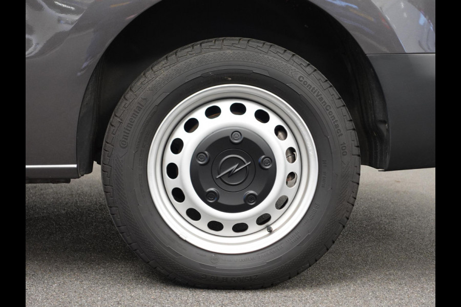 Opel Vivaro 145pk Automaat L3H1 Edition Dubbele Cabine Airco Cruise control Navigatie Trekhaak Carplay Parkeersensoren