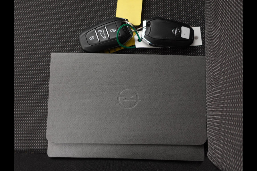 Opel Vivaro 145pk Automaat L3H1 Edition Dubbele Cabine Airco Cruise control Navigatie Trekhaak Carplay Parkeersensoren