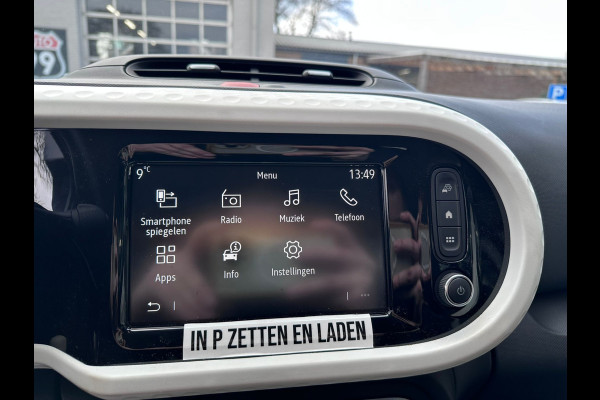 Renault Twingo Z.E. R80 E-Tech Equilibre 22 kWh NIEUWSTAAT / LUXE UITVOERING !!