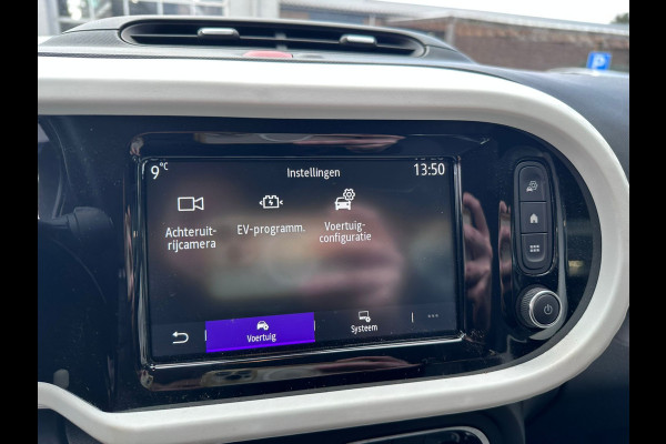 Renault Twingo Z.E. R80 E-Tech Equilibre 22 kWh NIEUWSTAAT / LUXE UITVOERING !!
