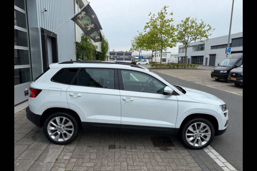 Škoda Karoq 1.5 TSI ACT Style AUT LED/CAM/S18/LEER/NAVI/PANO