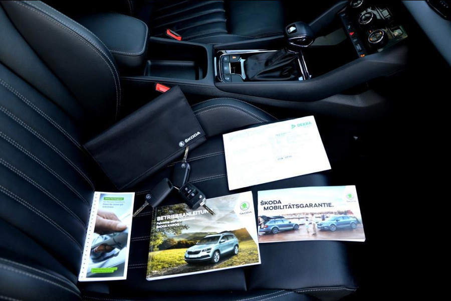 Škoda Karoq 1.5 TSI ACT Style AUT LED/CAM/S18/LEER/NAVI/PANO