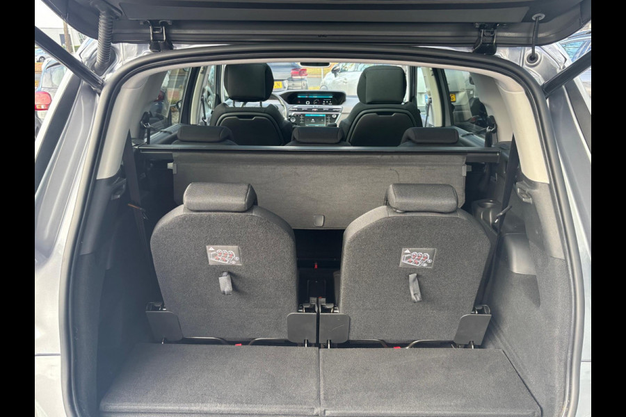 Citroën Grand C4 Picasso 1.2 PureTech Shine | Dealer onderhouden! | Nieuwe distributieriem! | 12 maanden BOVAG garantie! |