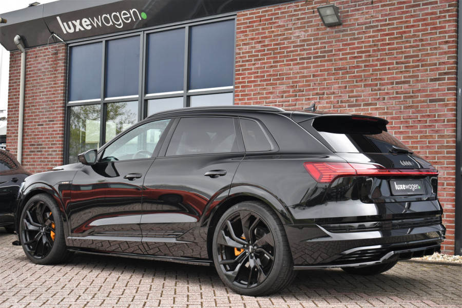 Audi e-tron 55 quattro S-Edition Pano ACC HUD B&O 23inch Softclose