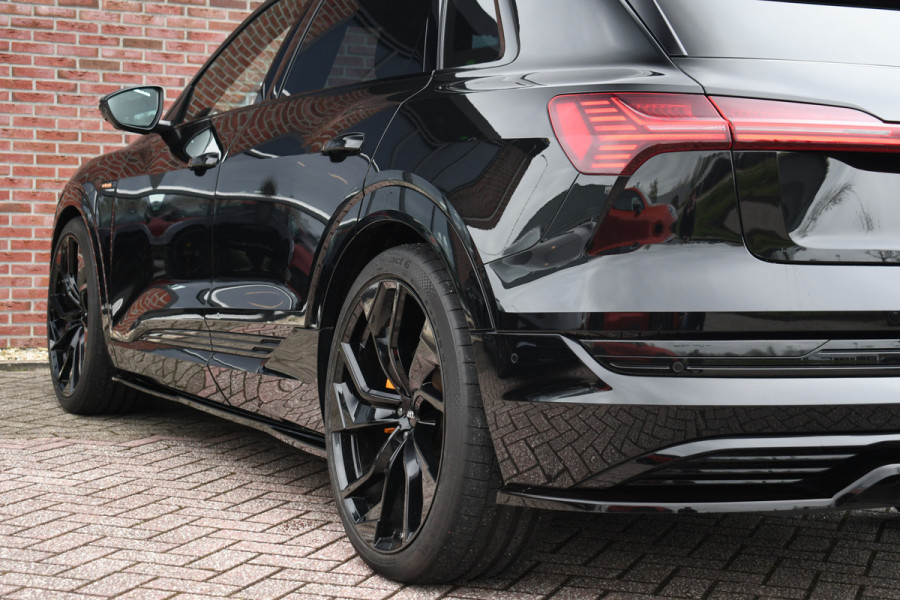 Audi e-tron 55 quattro S-Edition Pano ACC HUD B&O 23inch Softclose