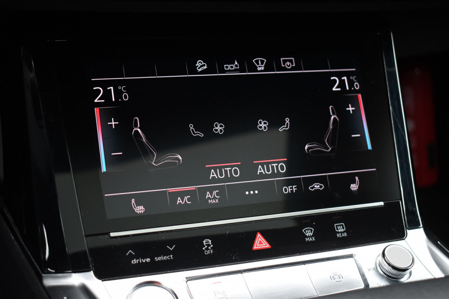 Audi e-tron 55 quattro S-Edition Pano ACC HUD B&O 23inch Softclose