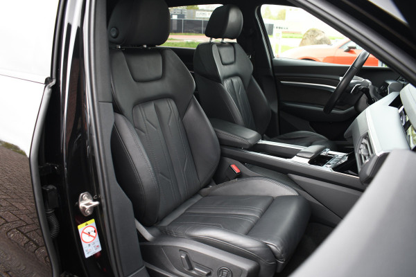 Audi e-tron 55 quattro S-Edition Pano ACC HUD B&O 23inch Softclose