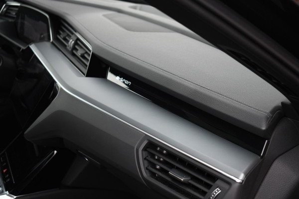 Audi e-tron 55 quattro S-Edition Pano ACC HUD B&O 23inch Softclose