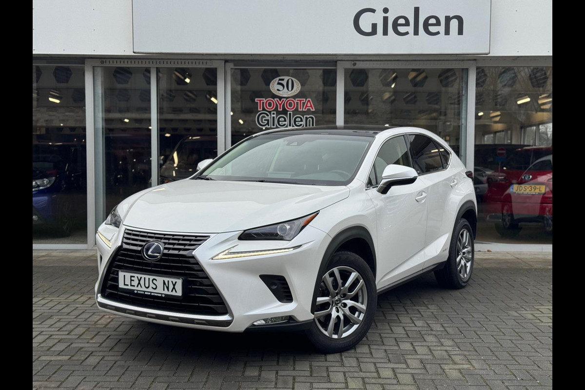 Lexus NX 300h AWD Luxury Line | Facelift, Panoramadak, Leer, Stoelverwarming, Groot scherm, Navigatie, Adaptive cruise control, 18 inch