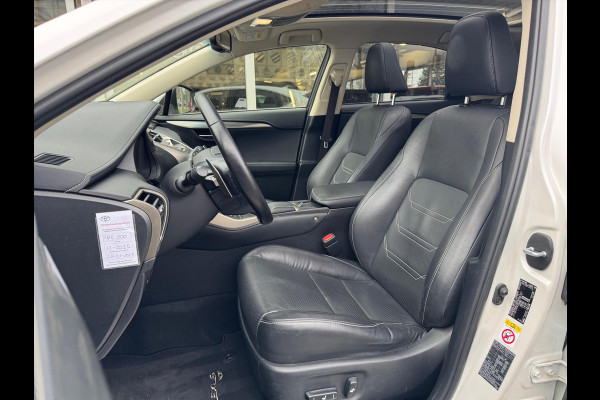 Lexus NX 300h AWD Luxury Line | Facelift, Panoramadak, Leer, Stoelverwarming, Groot scherm, Navigatie, Adaptive cruise control, 18 inch