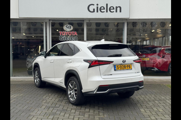 Lexus NX 300h AWD Luxury Line | Facelift, Panoramadak, Leer, Stoelverwarming, Groot scherm, Navigatie, Adaptive cruise control, 18 inch