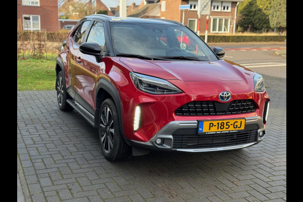 Toyota Yaris Cross 1.5 Hybrid Adventure AWD | Head up display, Elektrische achterklep, Leer, Stoel + Stuurverwarming, Smart connect, December 2021,