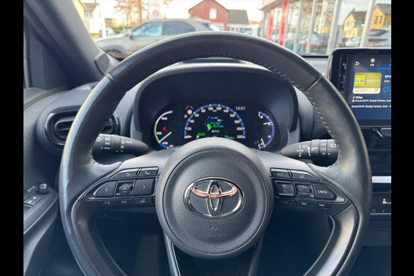 Toyota Yaris Cross 1.5 Hybrid Adventure AWD | Head up display, Elektrische achterklep, Leer, Stoel + Stuurverwarming, Smart connect, December 2021,