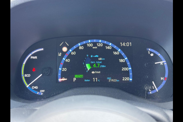 Toyota Yaris Cross 1.5 Hybrid Adventure AWD | Head up display, Elektrische achterklep, Leer, Stoel + Stuurverwarming, Smart connect, December 2021,