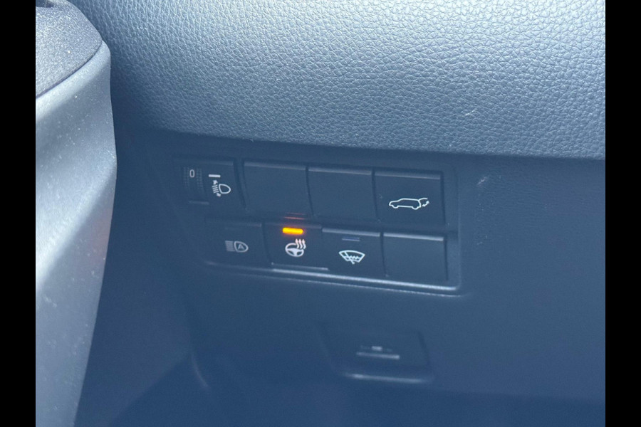 Toyota Yaris Cross 1.5 Hybrid Adventure AWD | Head up display, Elektrische achterklep, Leer, Stoel + Stuurverwarming, Smart connect, December 2021,